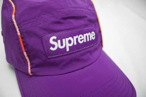 SUPREME GRADIENT PIPING CAMP CAP - Image 2